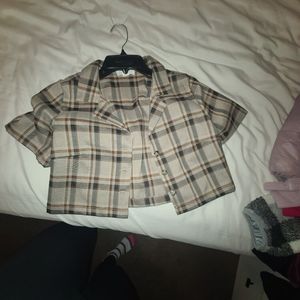 Tillys plaid crop